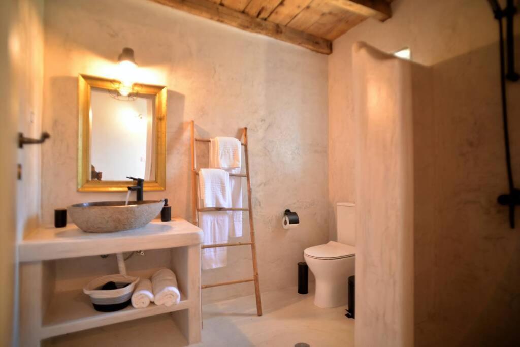 George Farmhouse Chrousa Ngoại thất bức ảnh